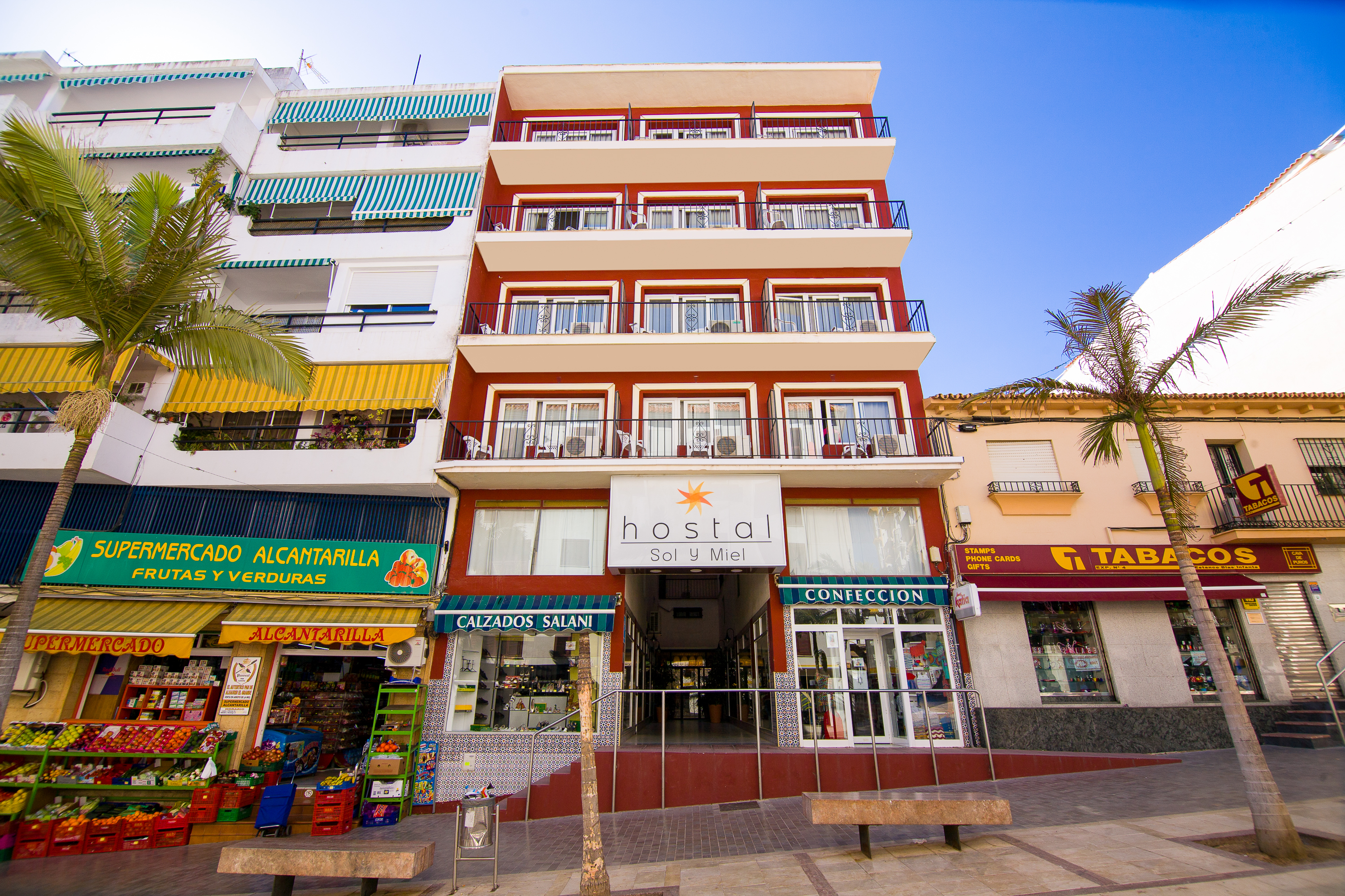 Hostal Sol y Miel