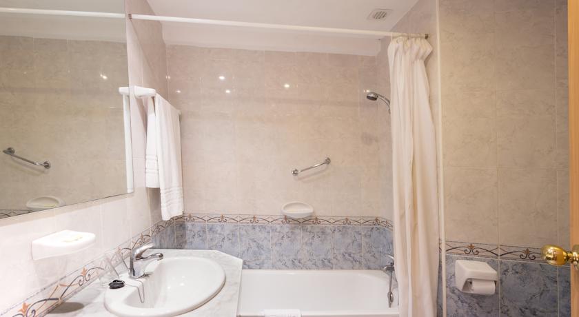 MedPlaya Hotel Alba Beach