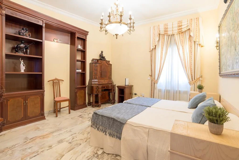 MalagaSuite Fancy House