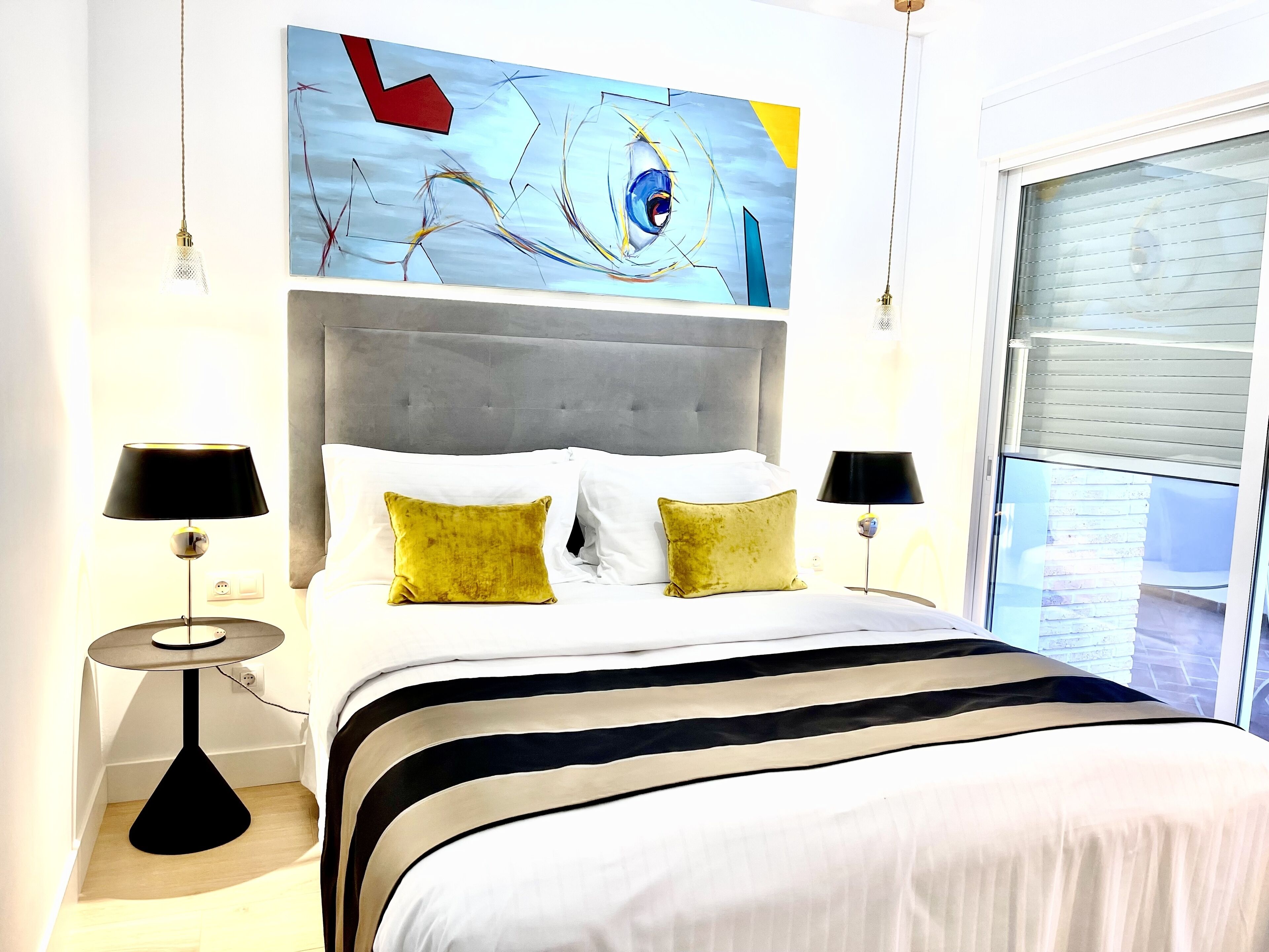 Mondrian Luxury Suites & Villas