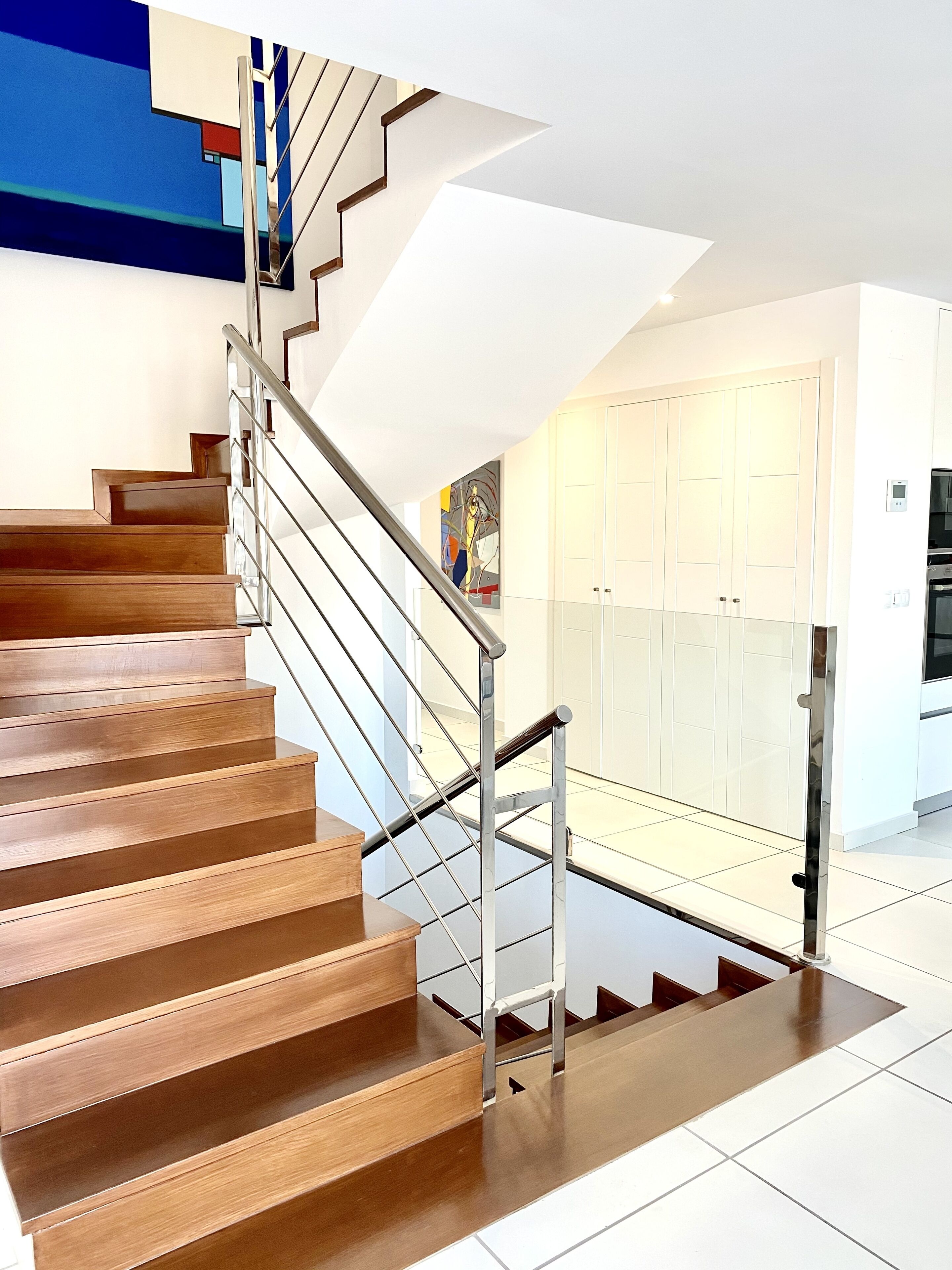 Mondrian Luxury Suites & Villas