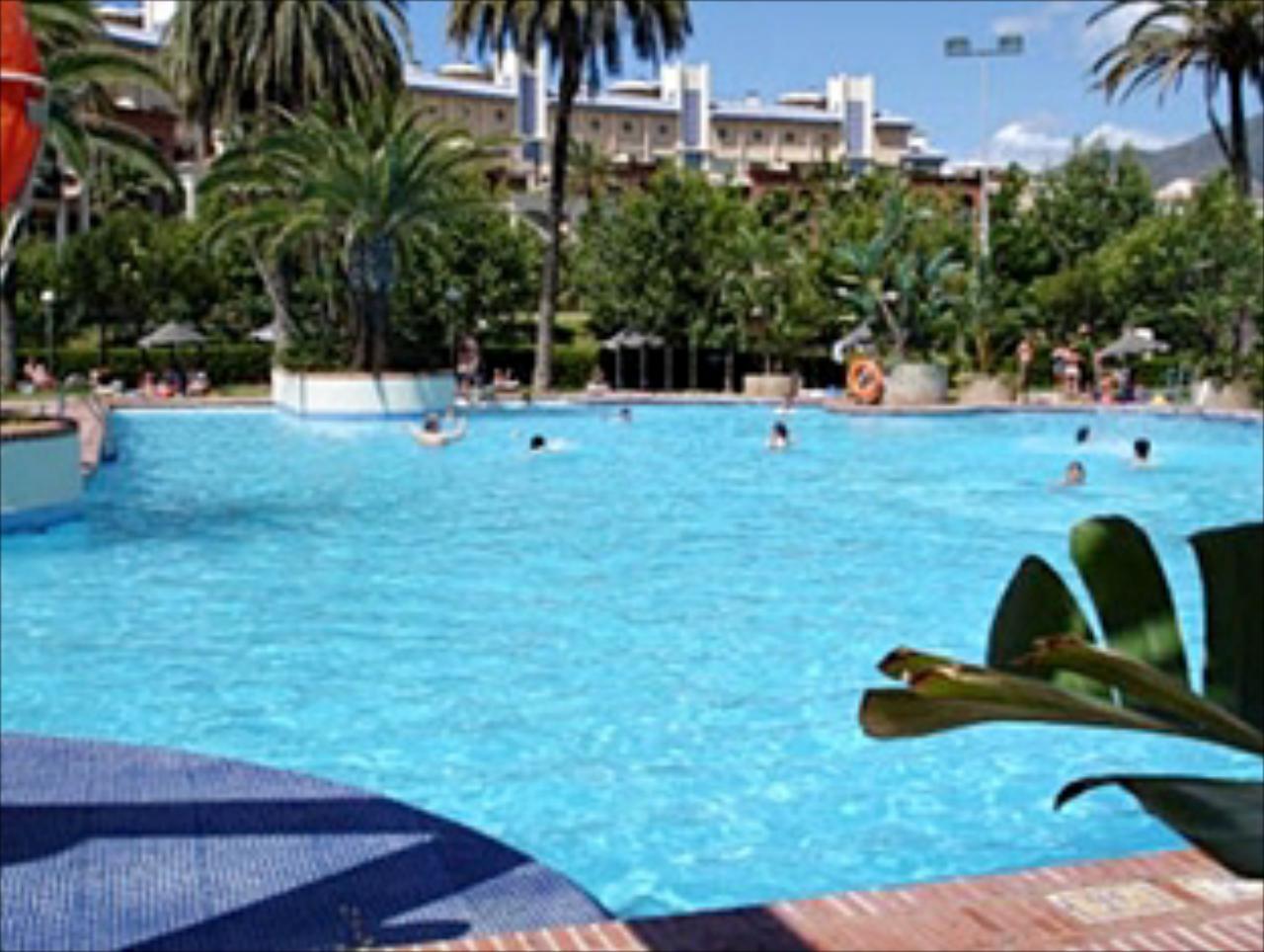 Kingfisher Apartments Benal Beach