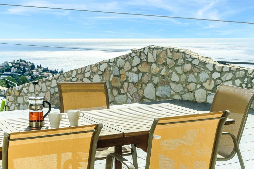 Villa Holivista