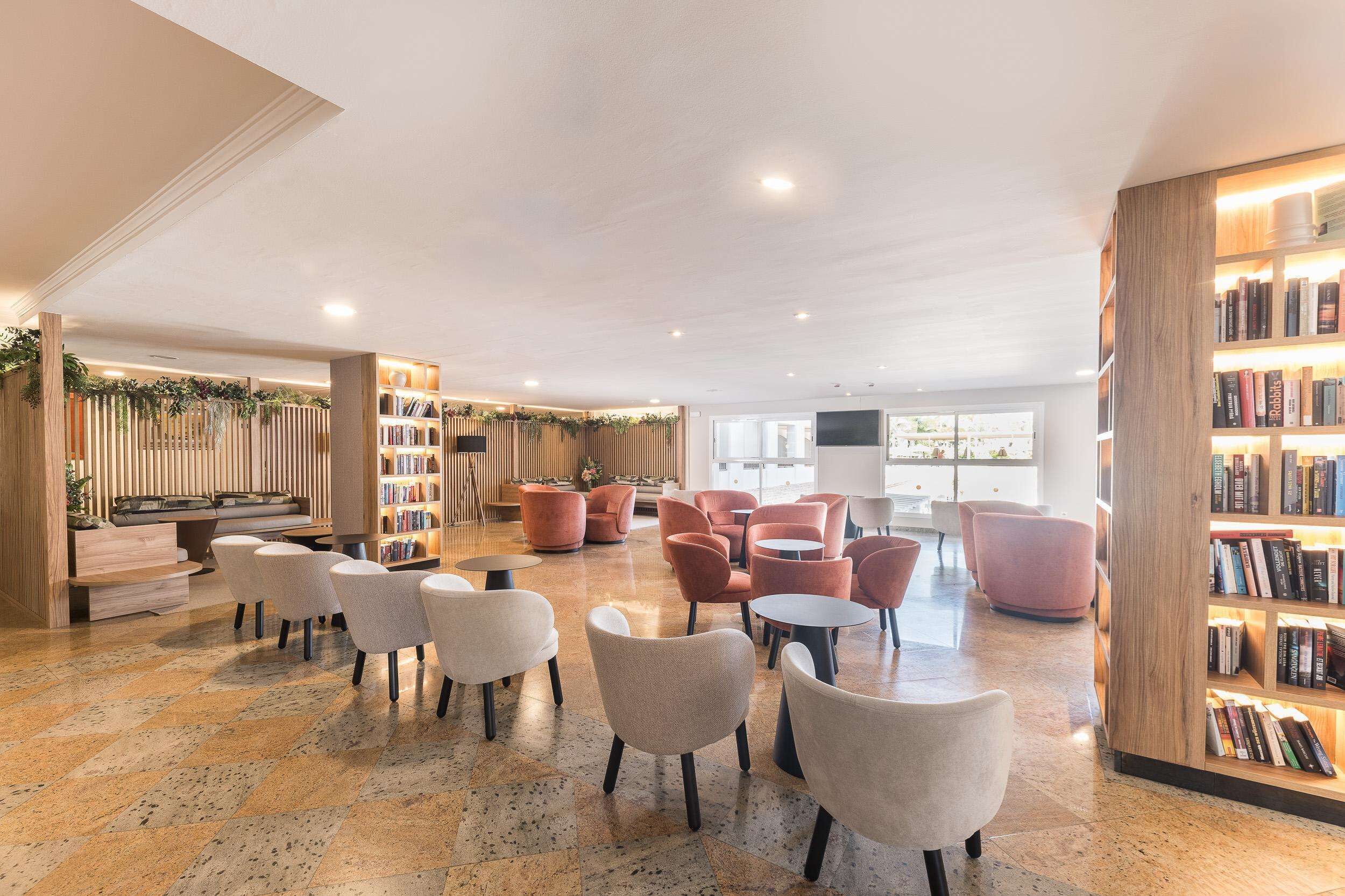 Hotel Mac Puerto Marina
