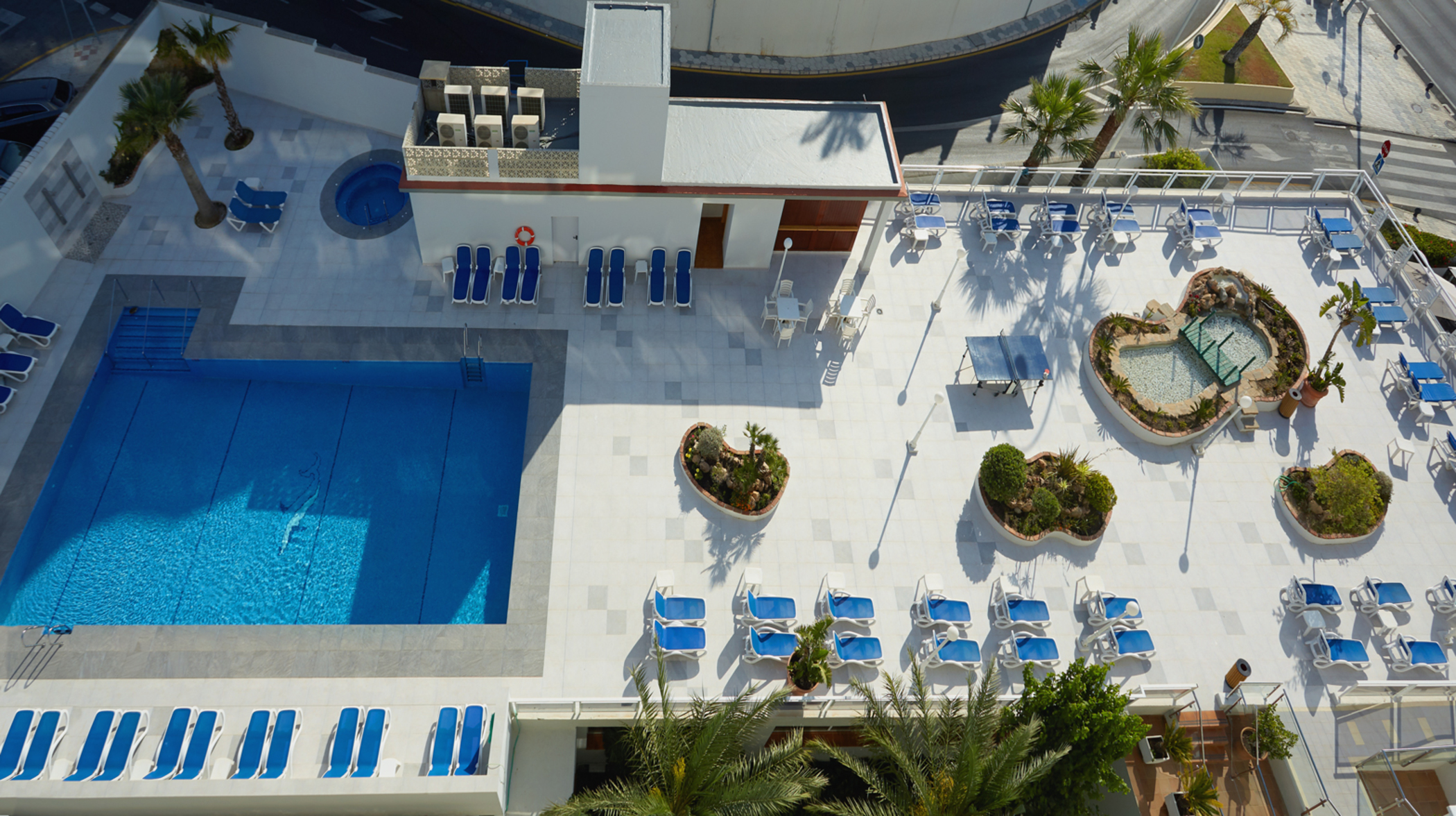 Hotel Las Arenas Affiliated by Meliá