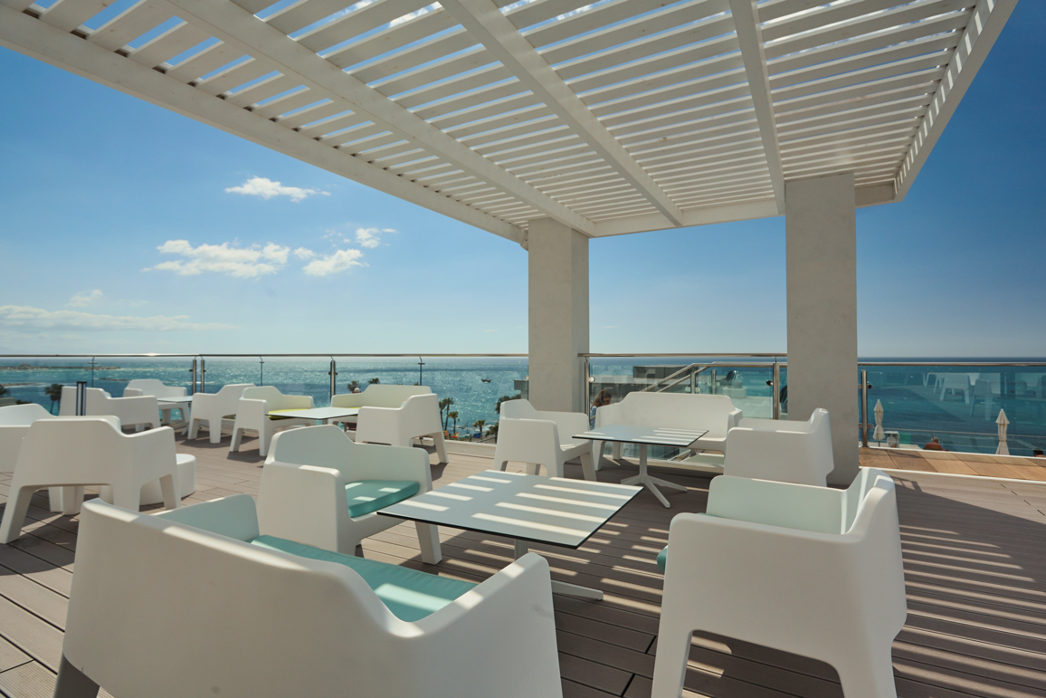 Hotel Las Arenas Affiliated by Meliá