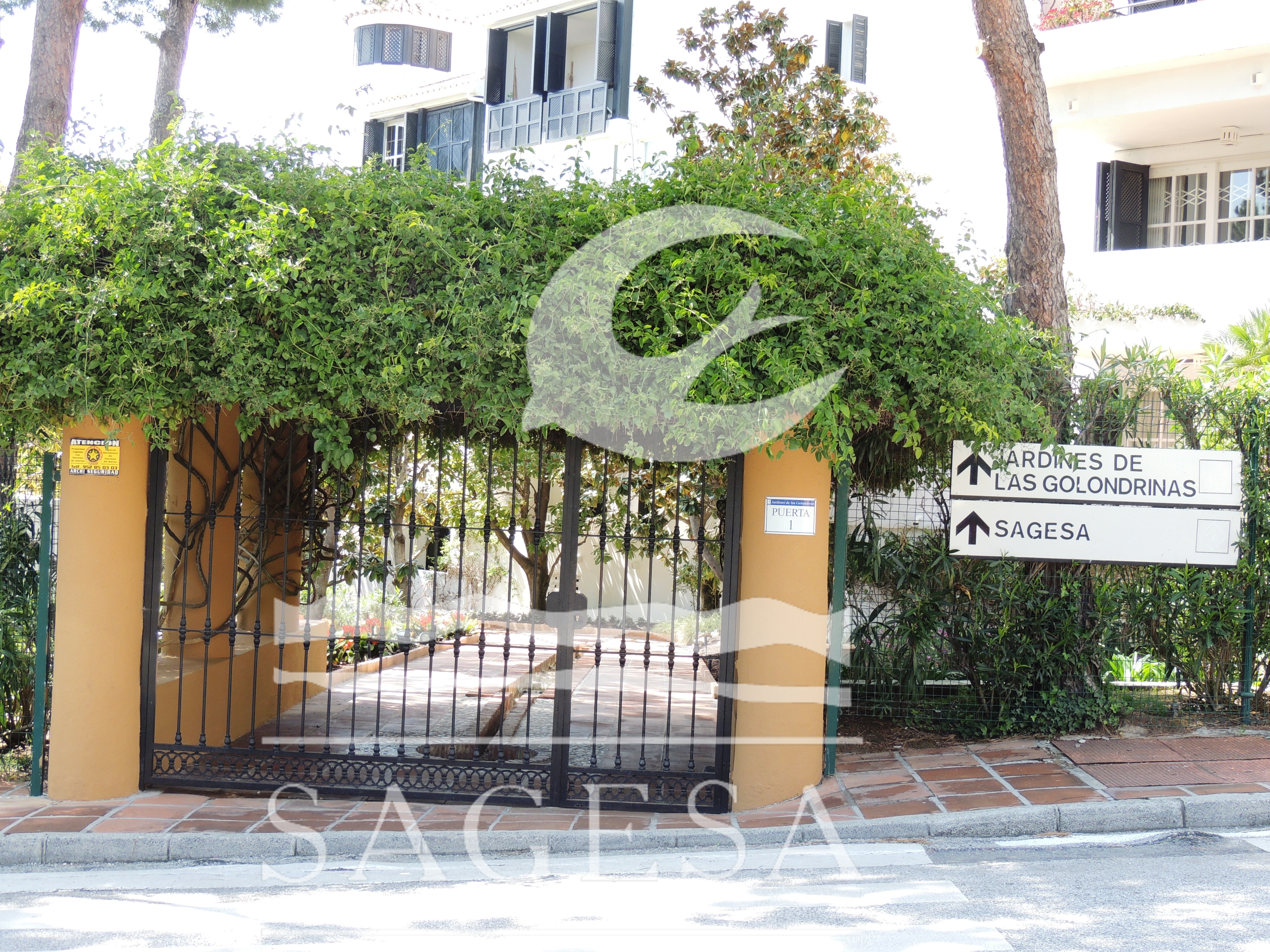 Jardines de las Golondrinas