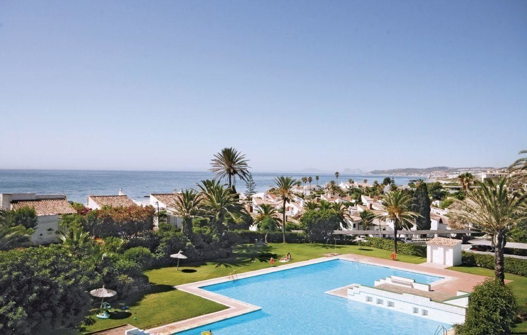 Beach Villa Dorada
