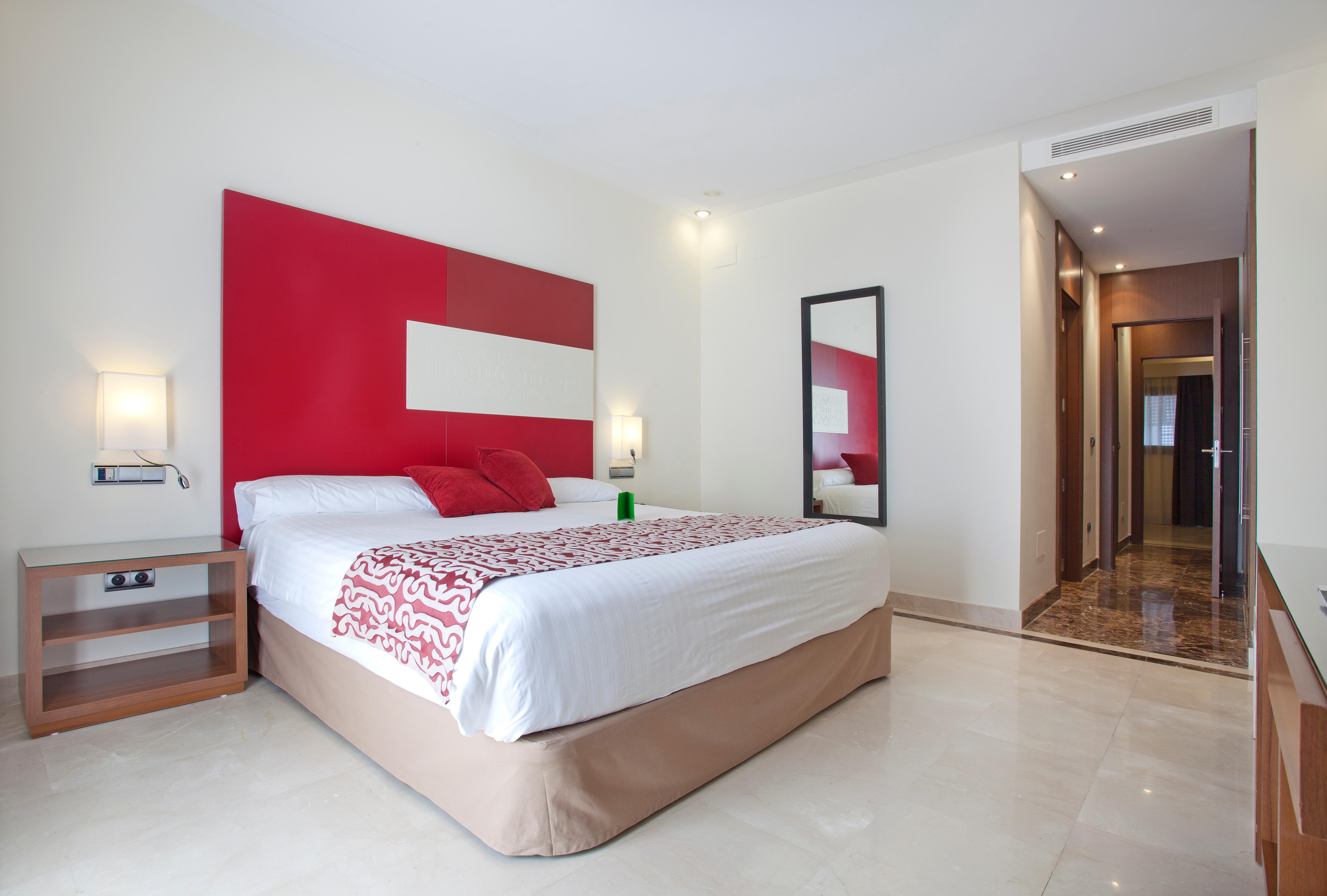 Estepona Hotel & Spa Resort