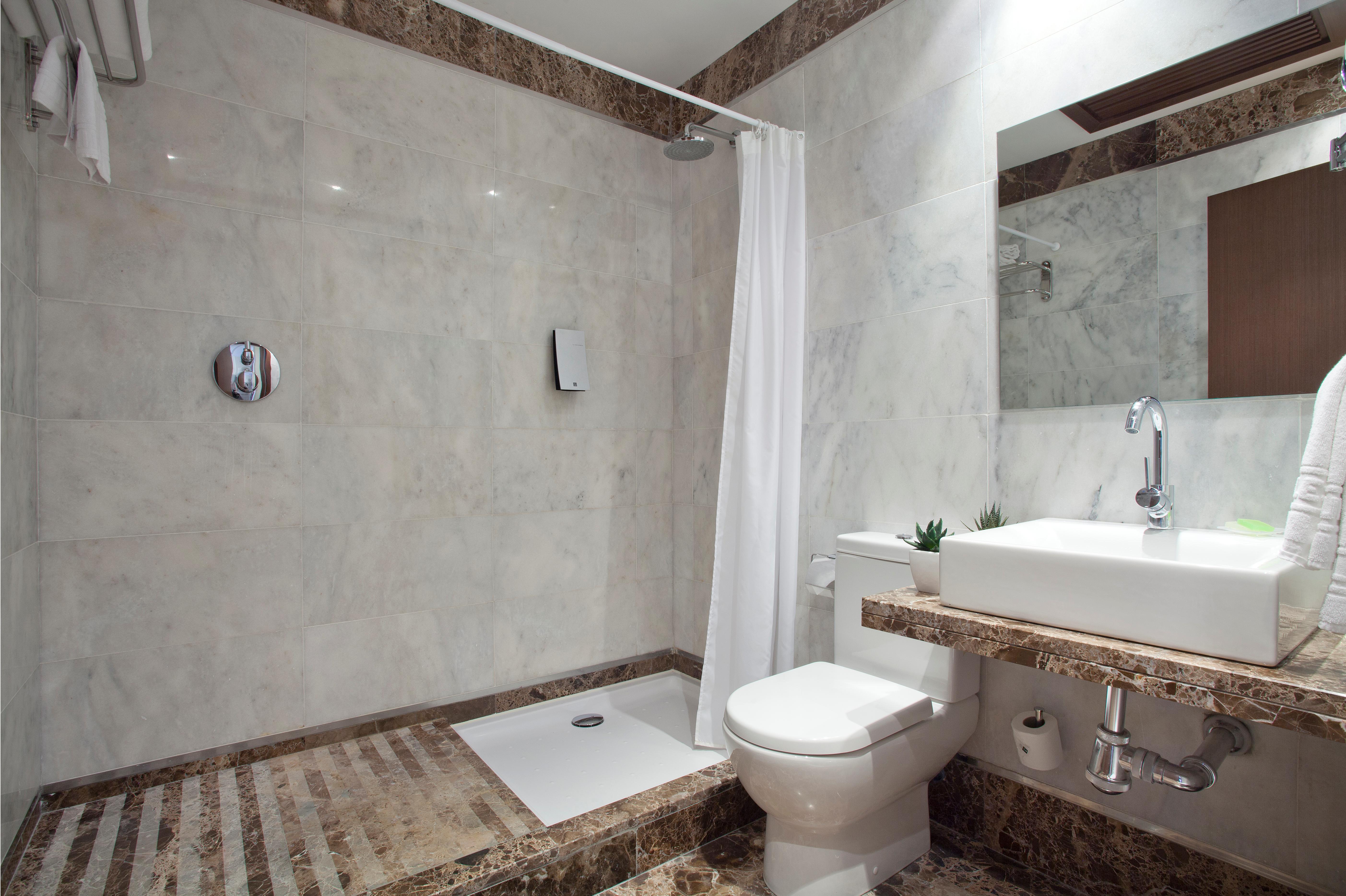 Estepona Hotel & Spa Resort