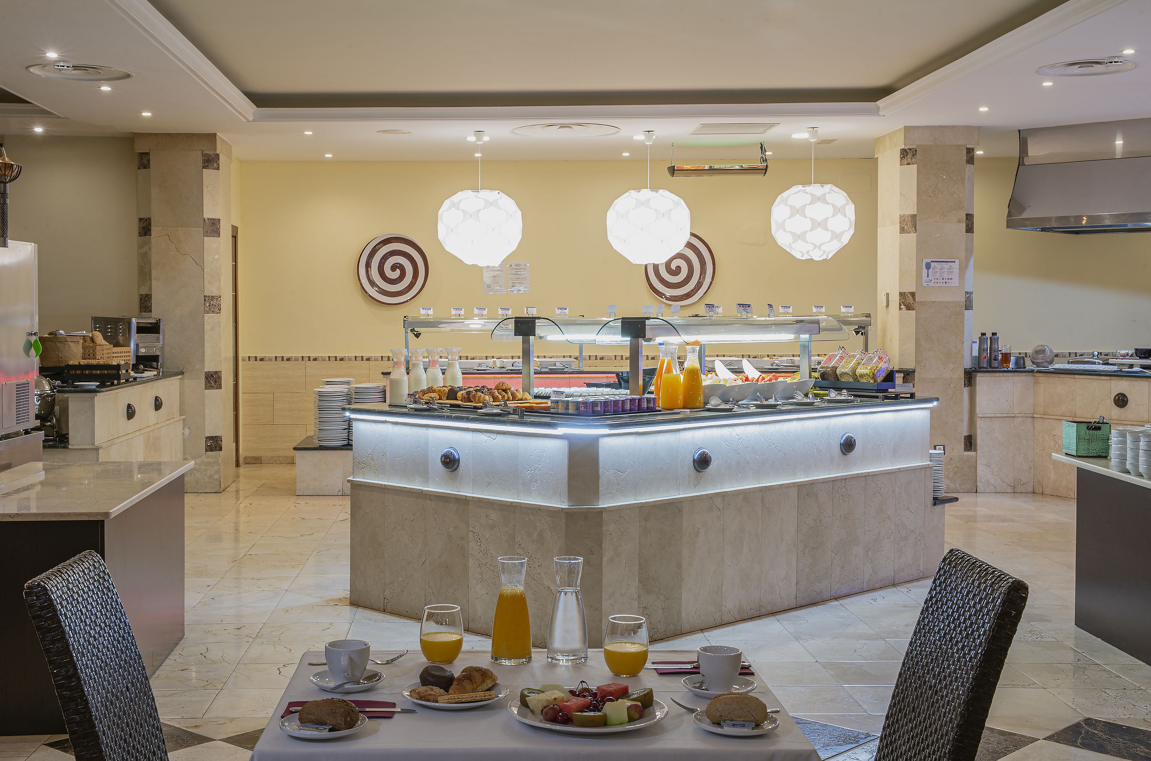 Bakour Oh Nice Costa del Sol