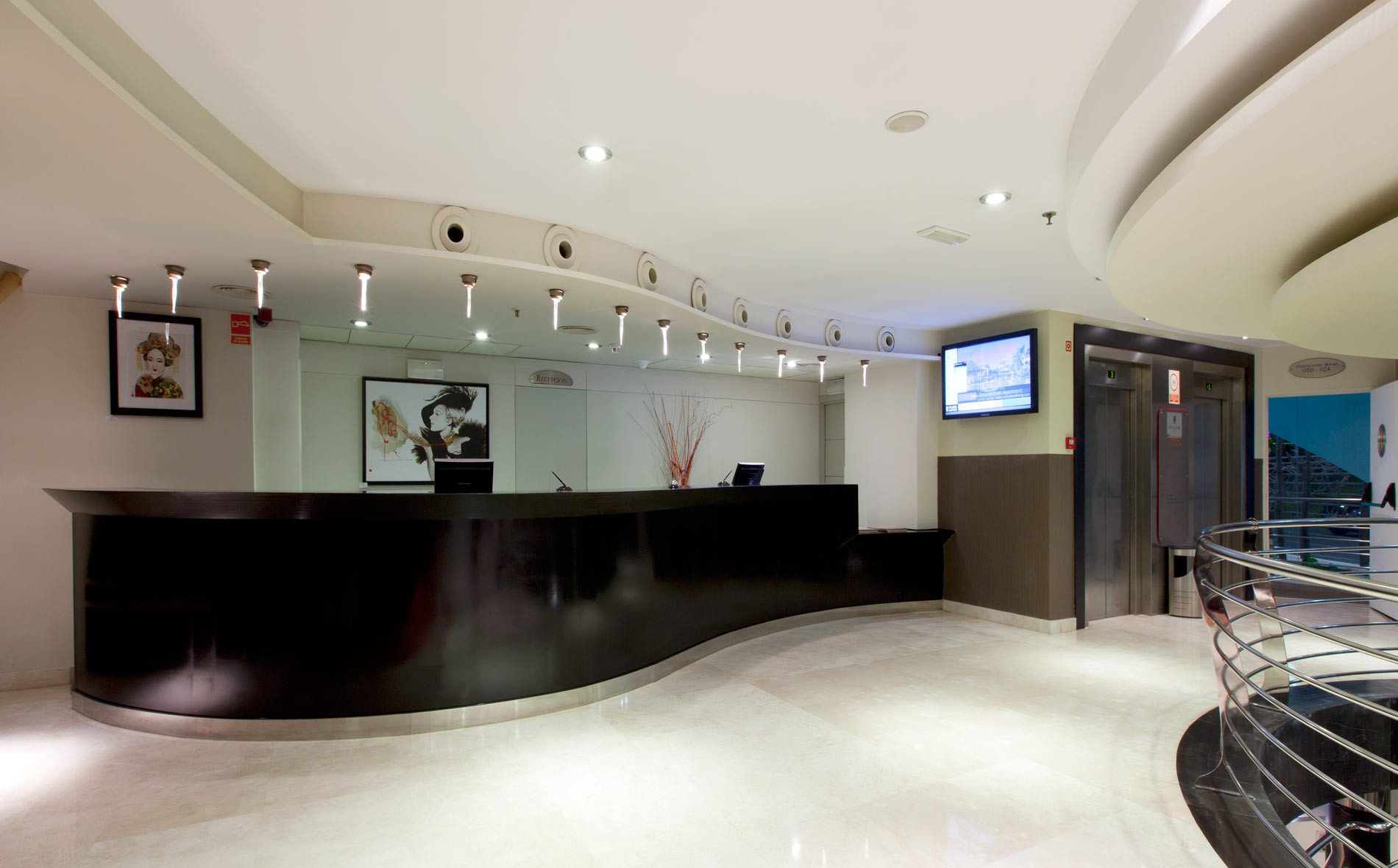 Senator Banús Delight Collection