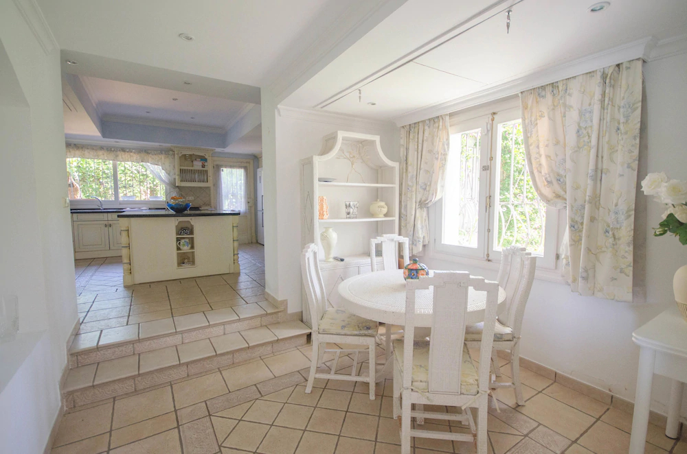 Villa Shayna