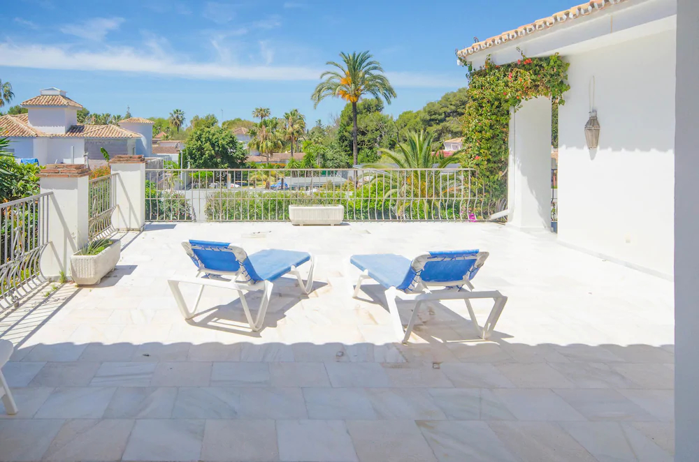 Villa Shayna