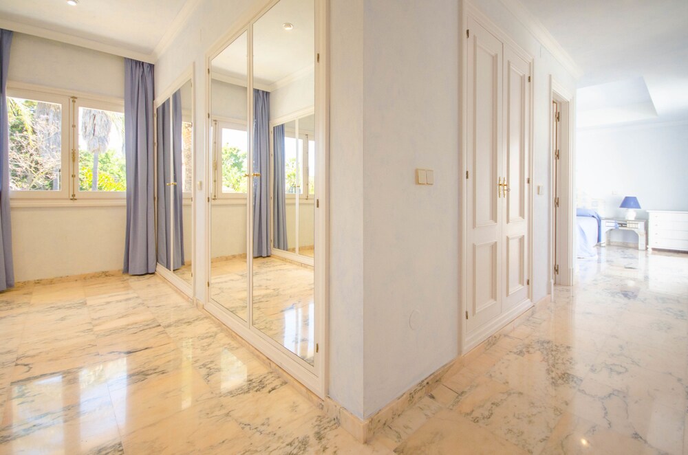 Villa Shayna