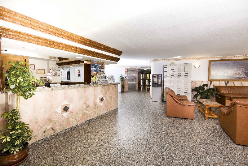 Veramar Aparthotel