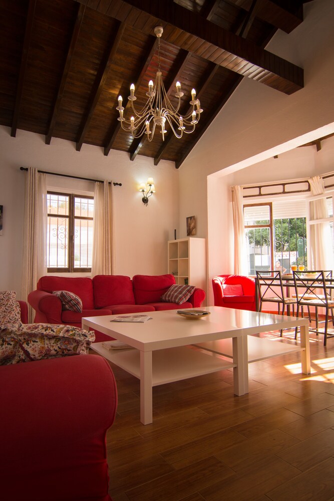 Holidays2Fuengirola Center & Boliches