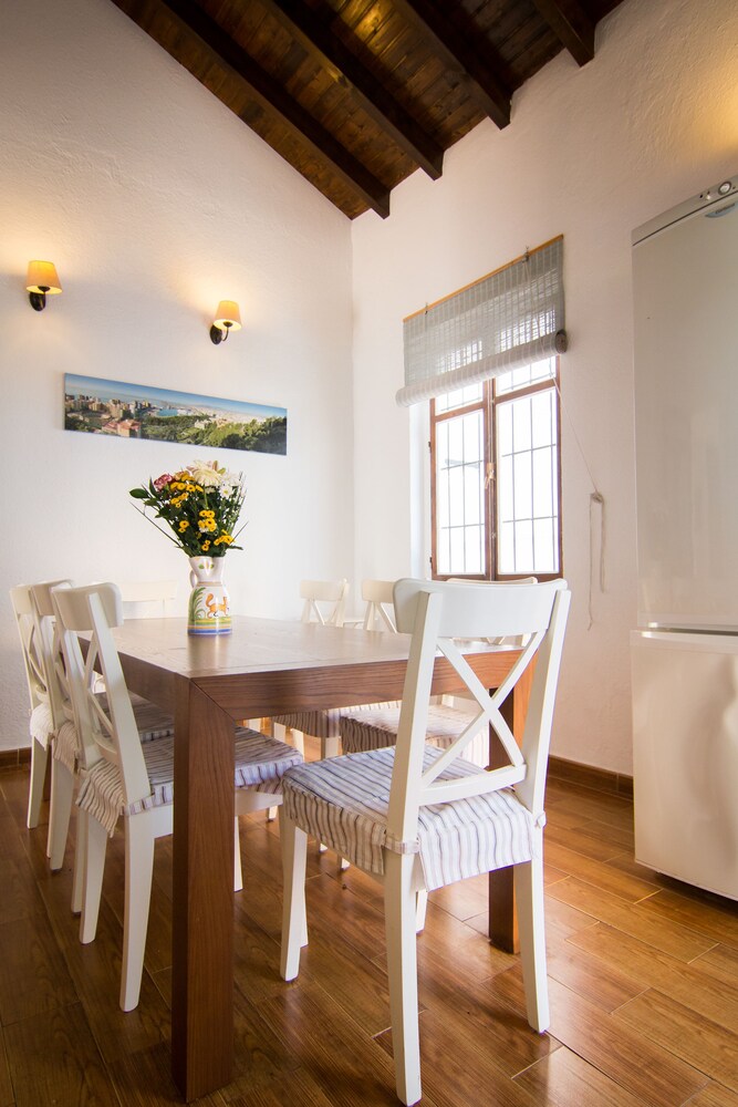 Holidays2Fuengirola Center & Boliches