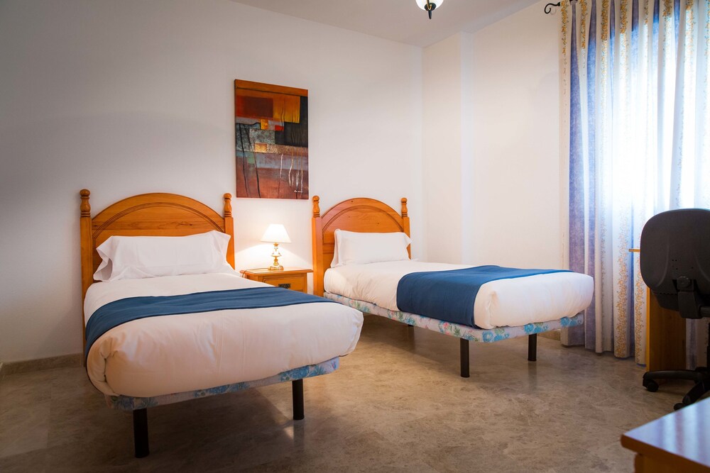 Holidays2Fuengirola Center & Boliches