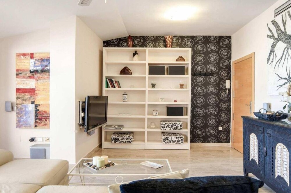 Holidays2Fuengirola Center & Boliches