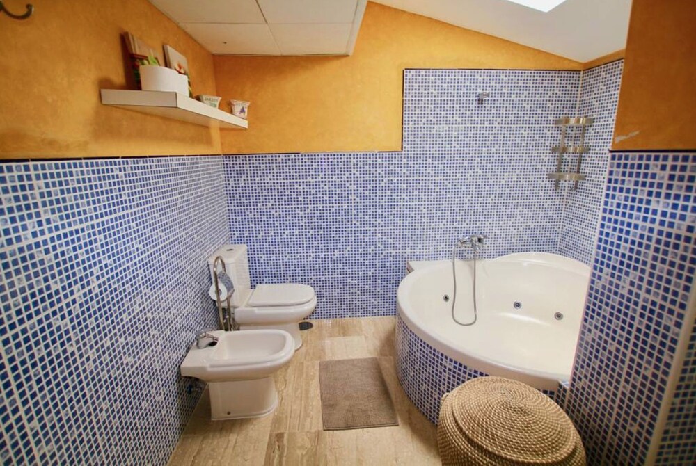 Holidays2Fuengirola Center & Boliches