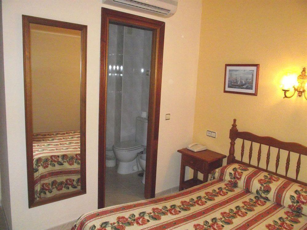 Hostal Italia