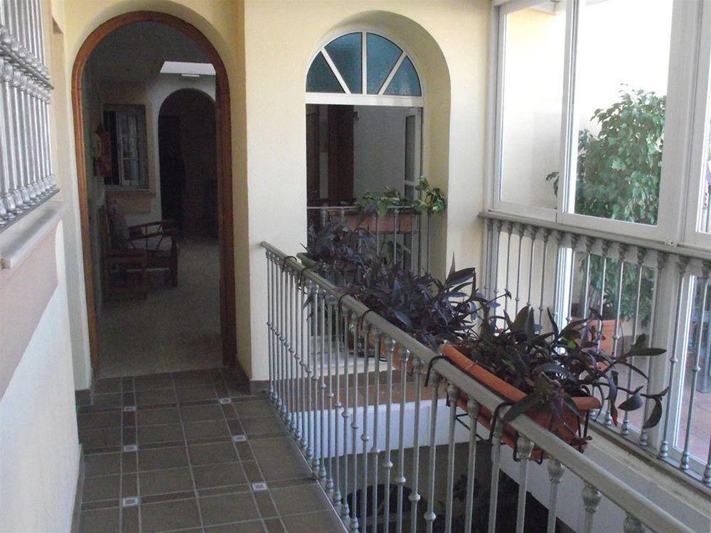 Hostal Italia