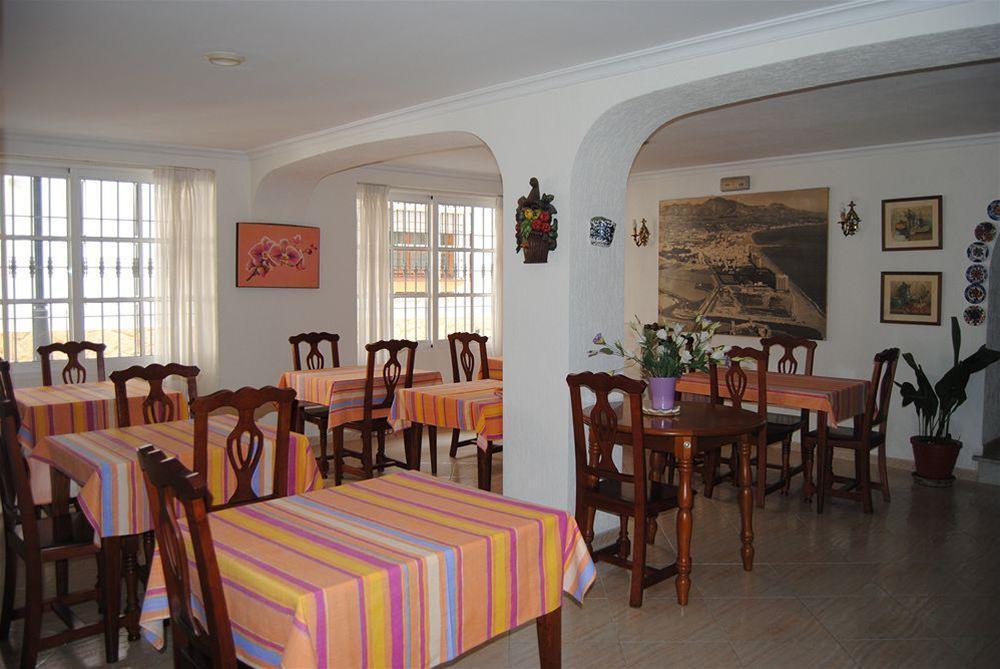 Hostal Italia