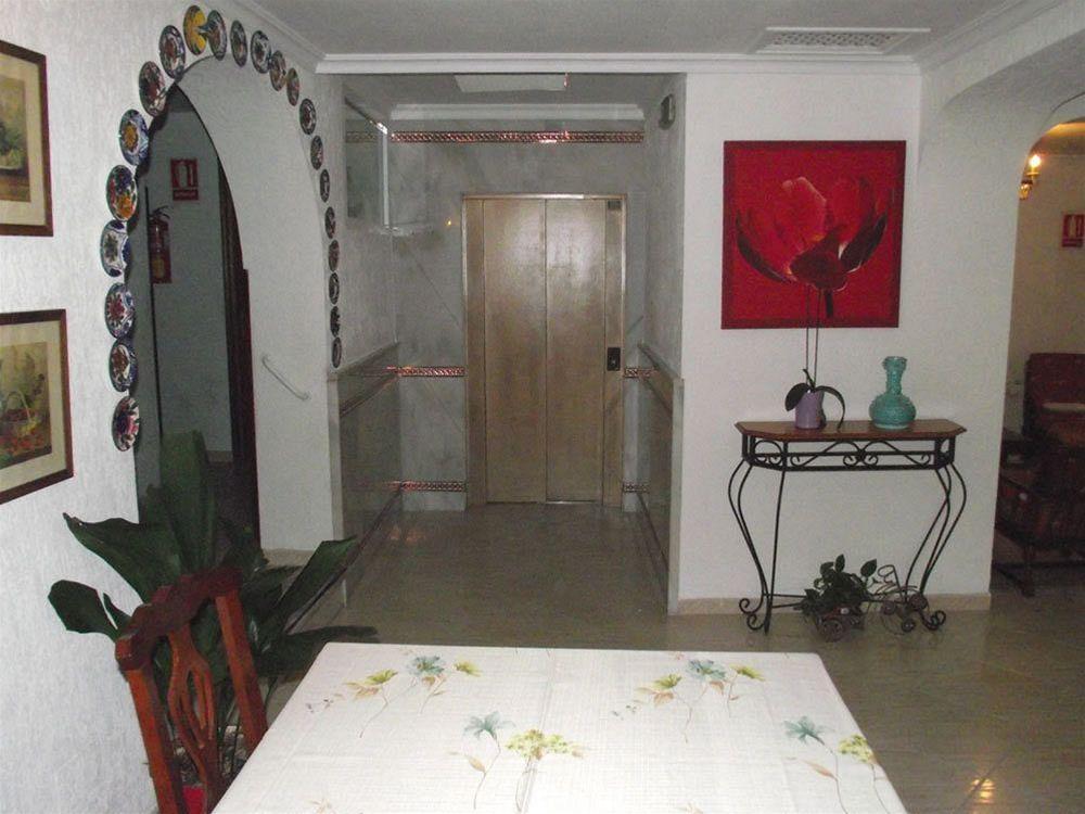 Hostal Italia