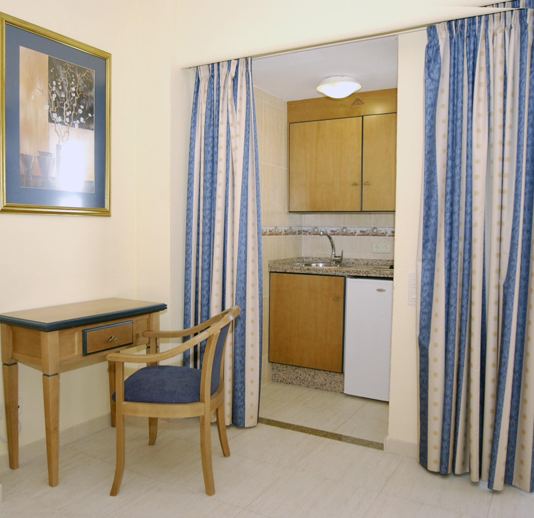 Hotel Apartamentos Pyr Fuengirola