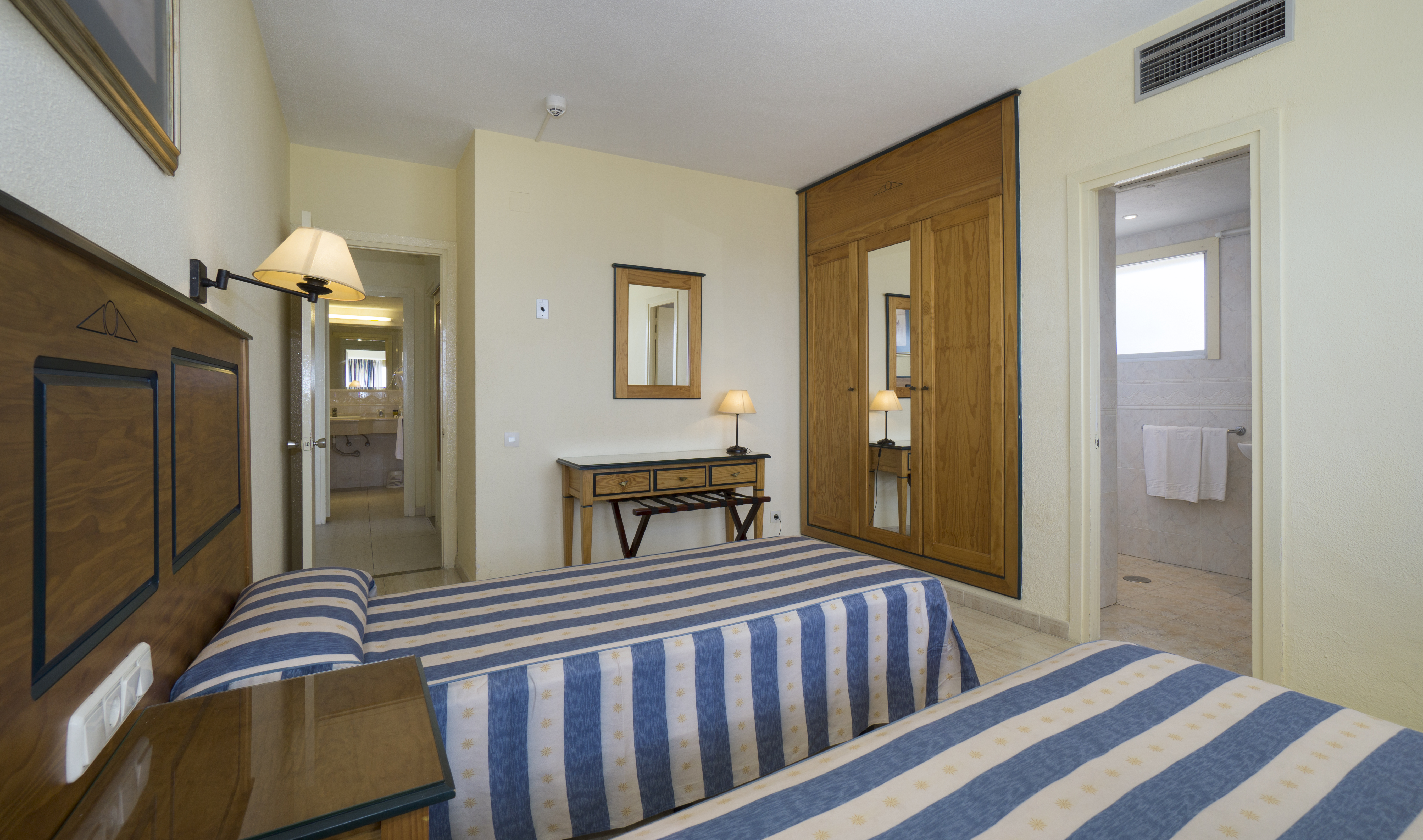 Hotel Apartamentos Pyr Fuengirola