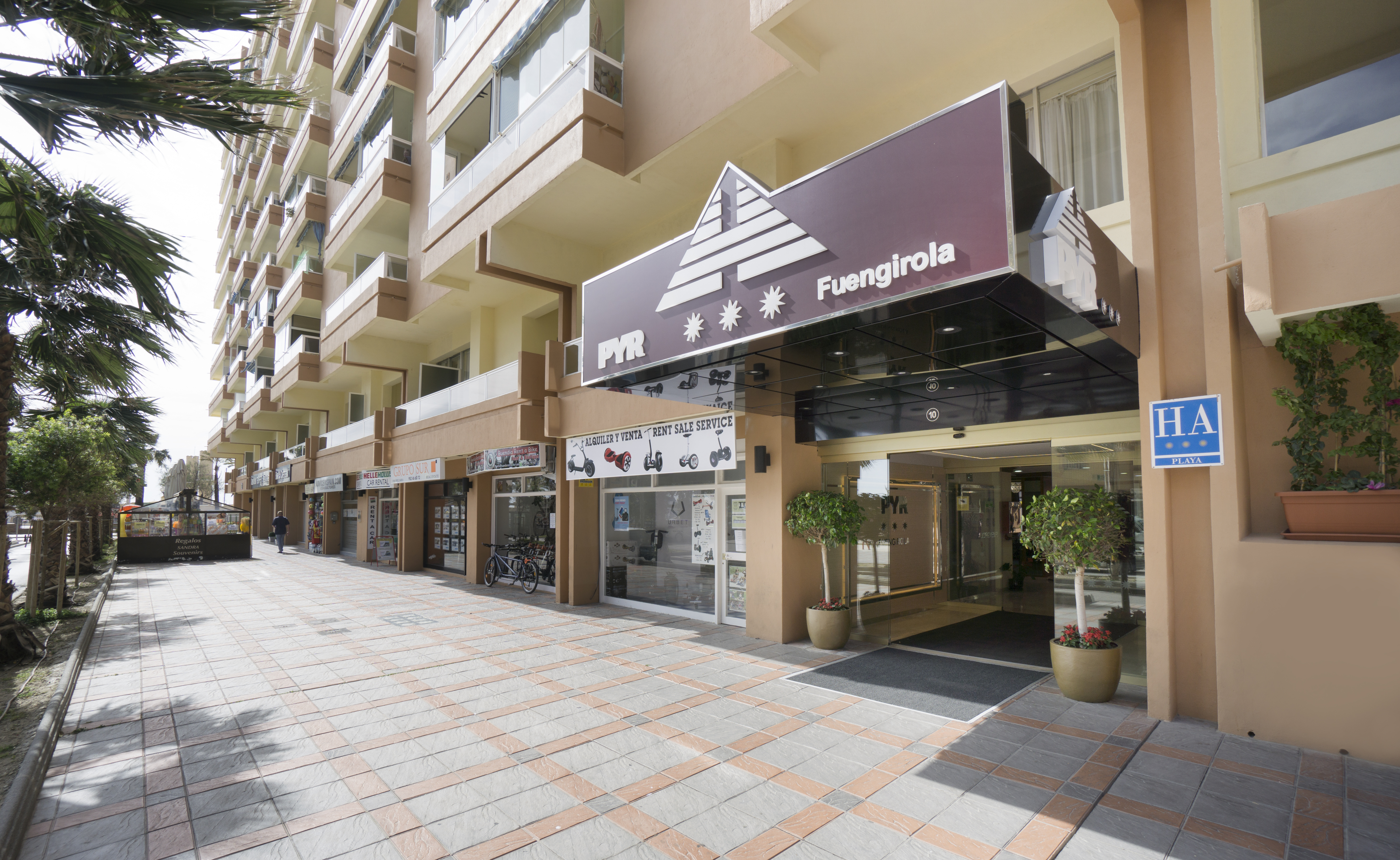 Hotel Apartamentos Pyr Fuengirola