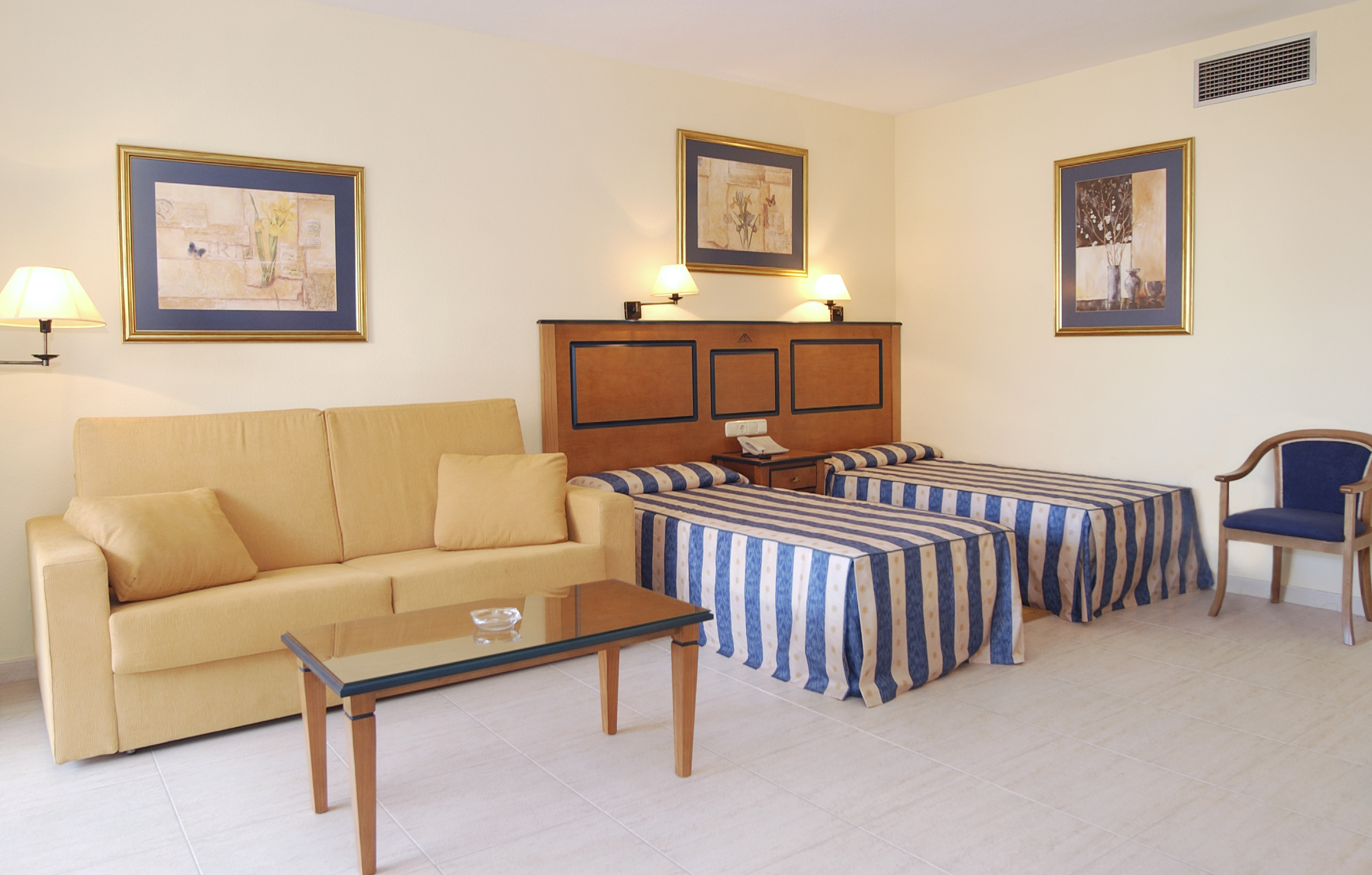 Hotel Apartamentos Pyr Fuengirola