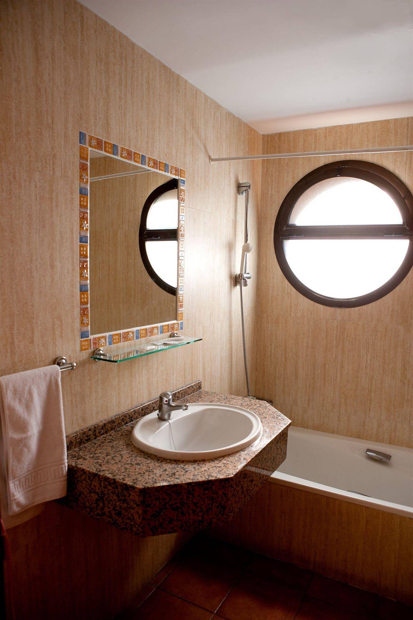 Hotel Galicia