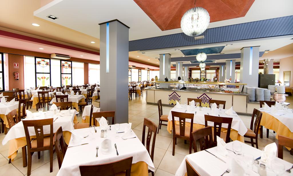 Hotel Monarque Torreblanca