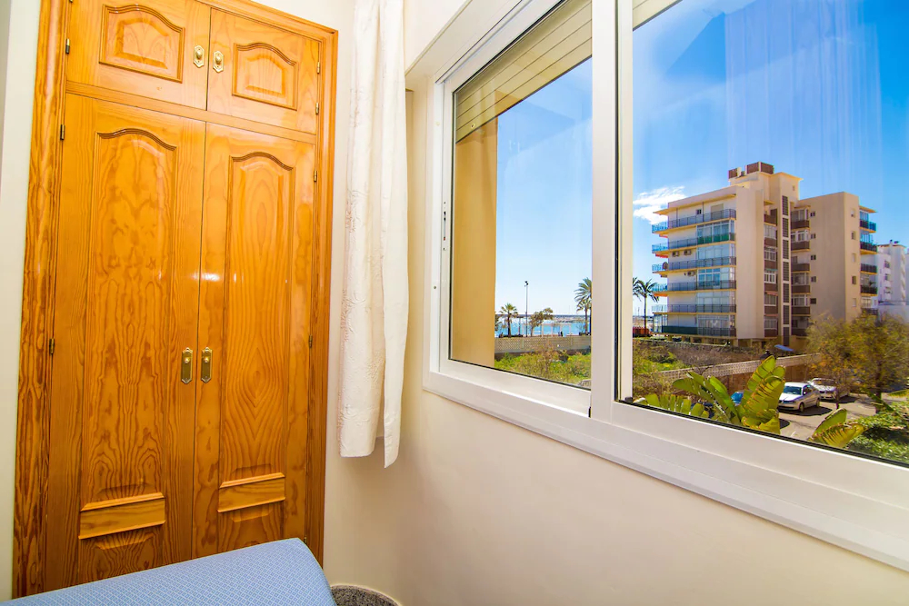 Los Corchos Hostal