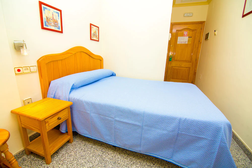 Los Corchos Hostal