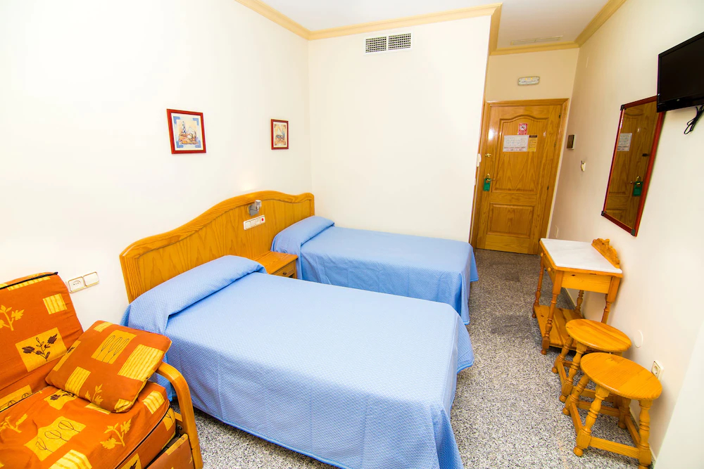 Los Corchos Hostal