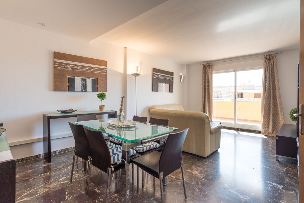 MalagaSuite Ocean Views