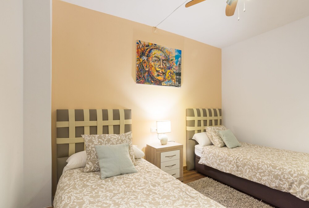 MalagaSuite Ocean Views