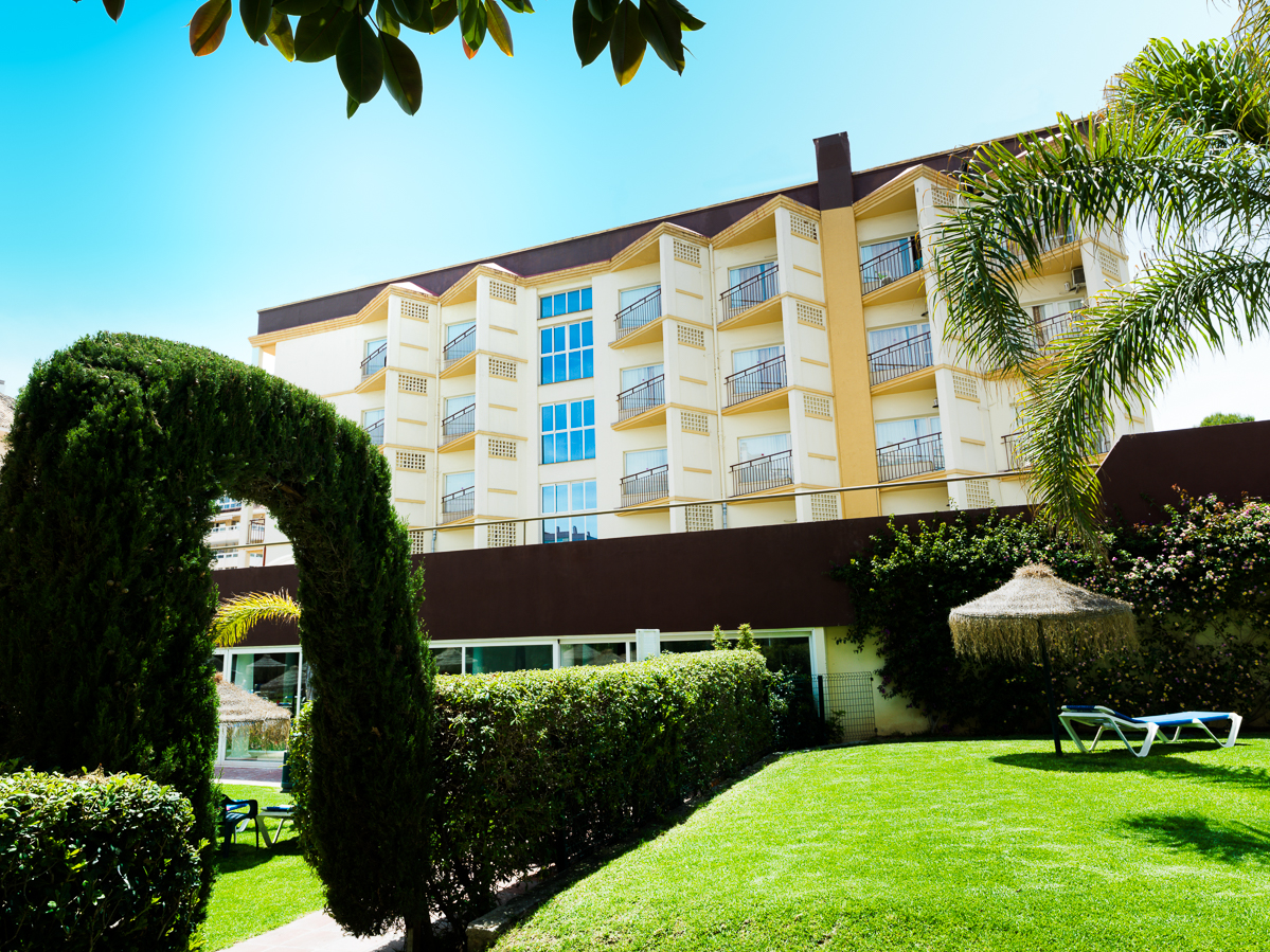 Hotel Monarque Cendrillón