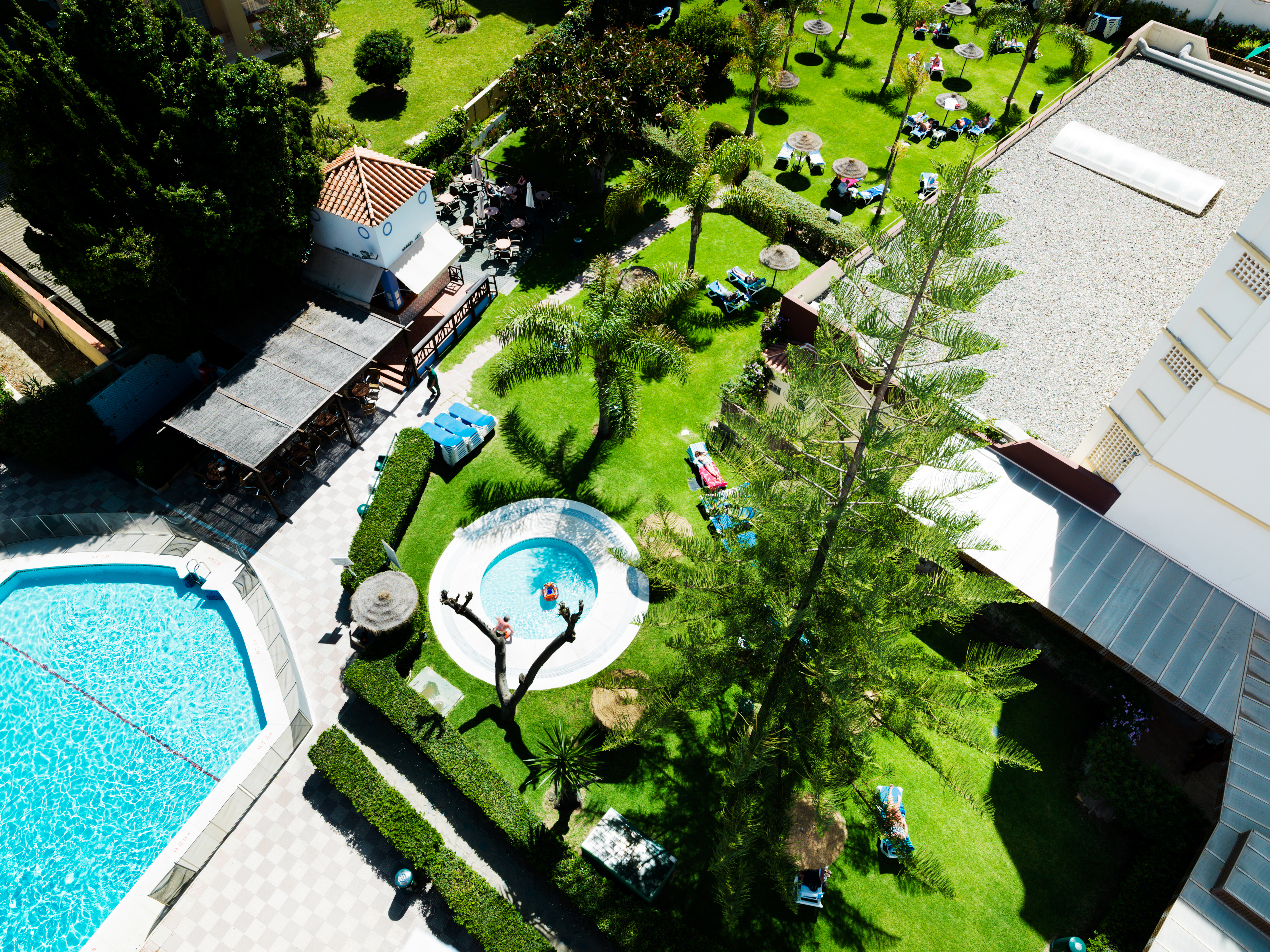 Hotel Monarque Cendrillón