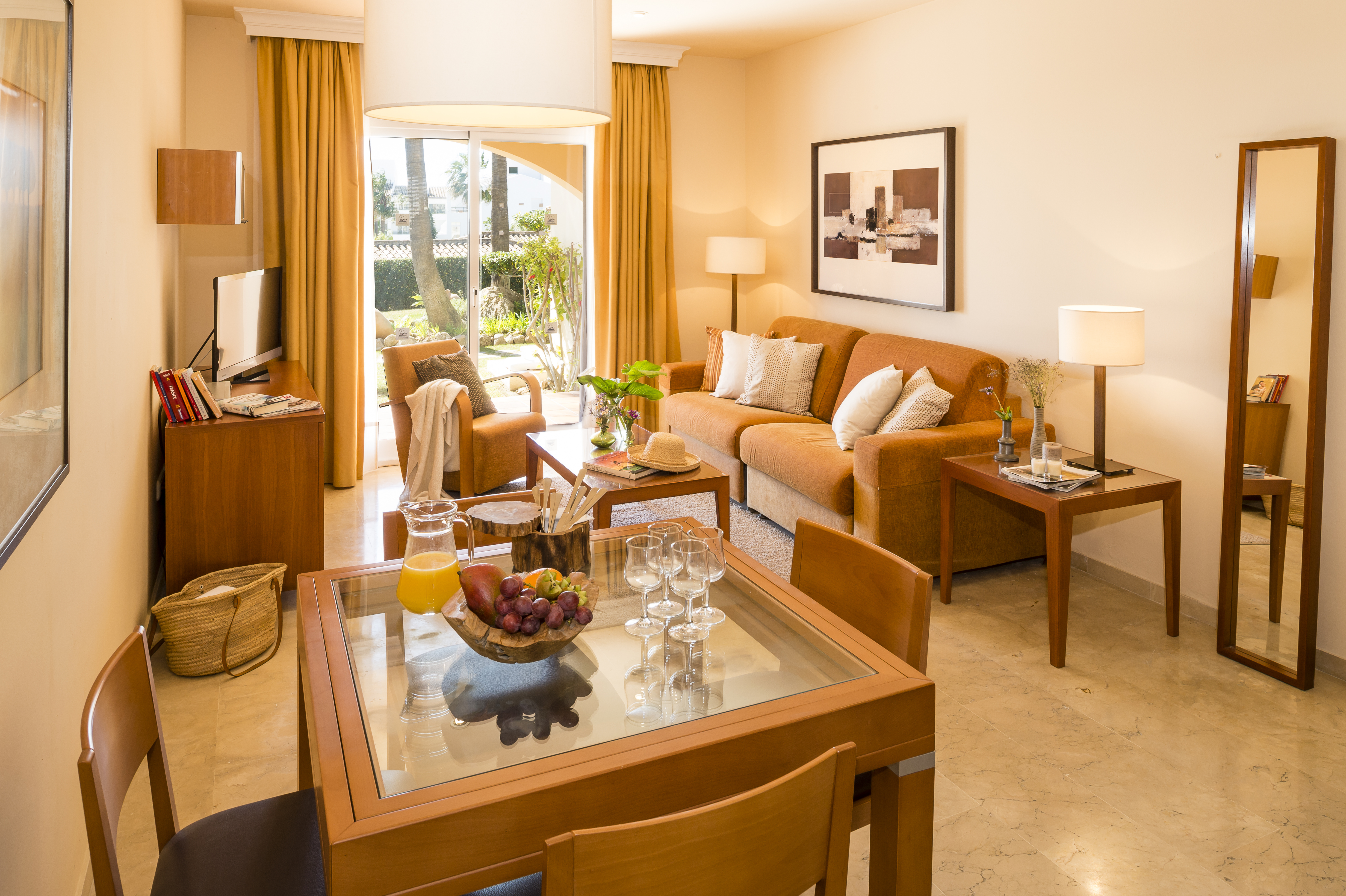 Ramada Hotel & Suites by Wyndham Costa del Sol