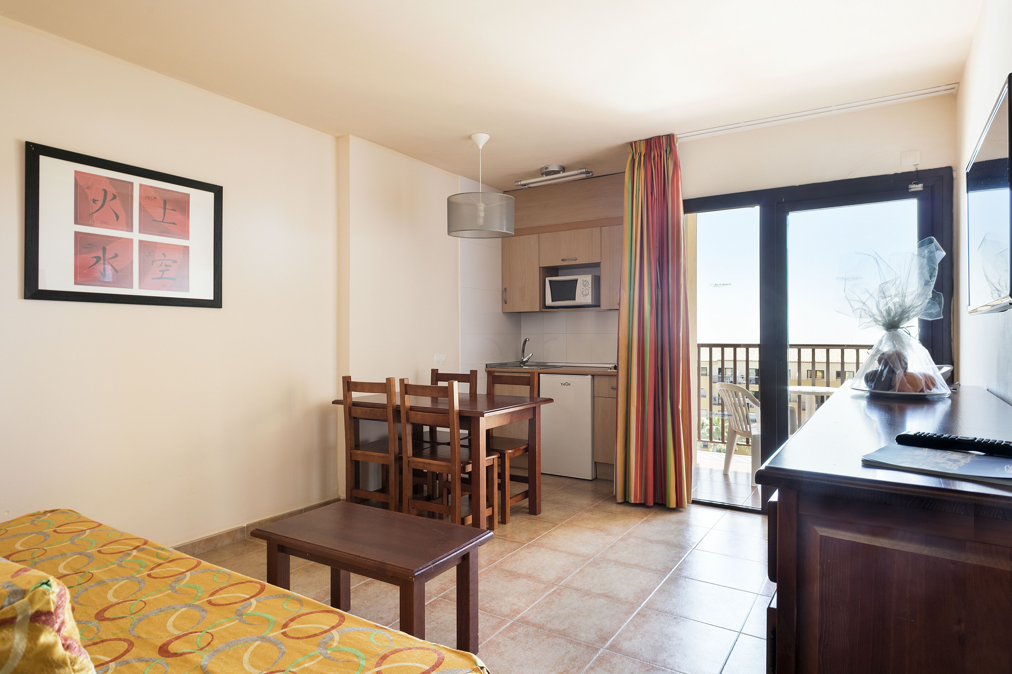 Apartamentos Best Alcázar