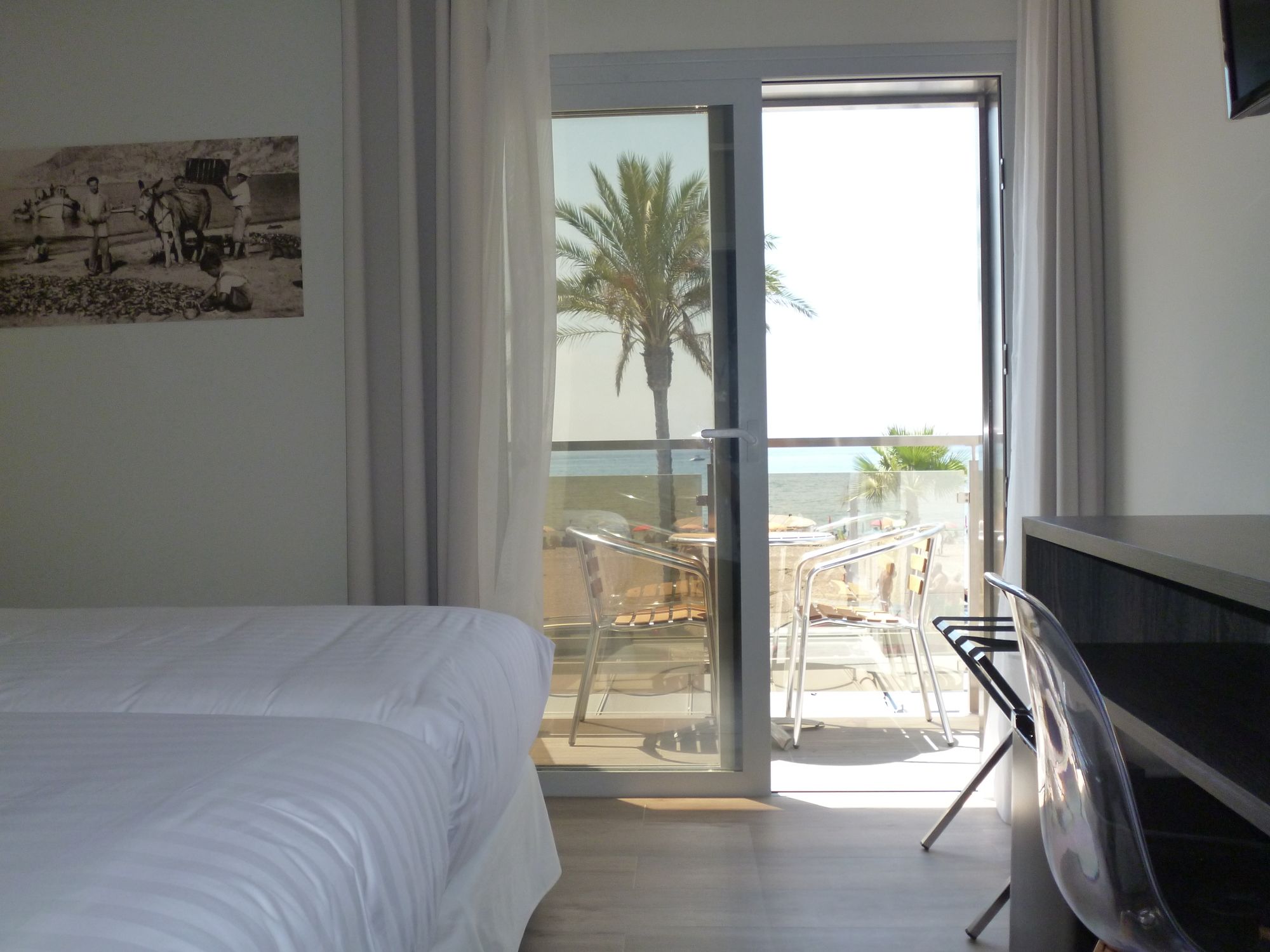 La Caleta Bay