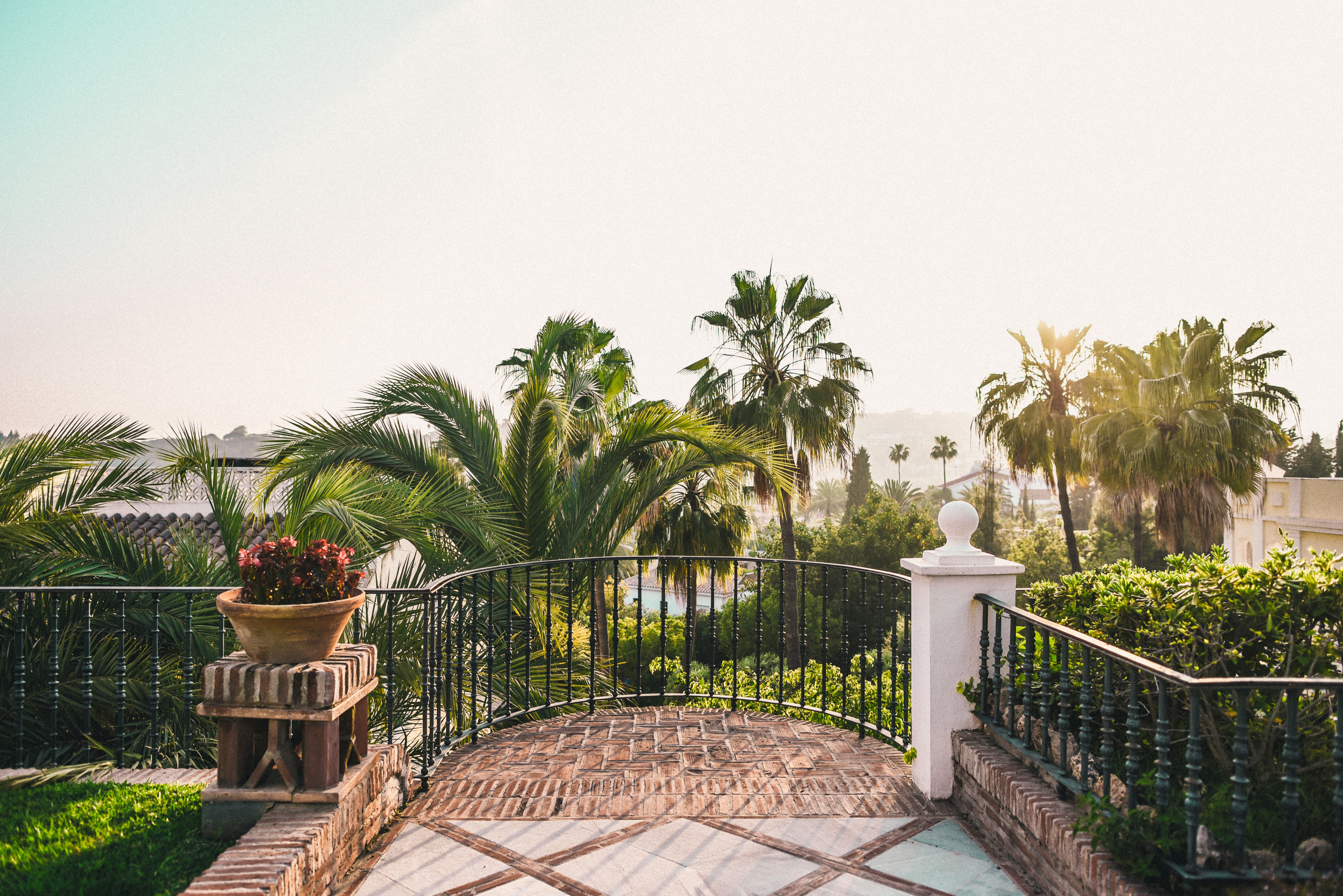 Aloha Gardens