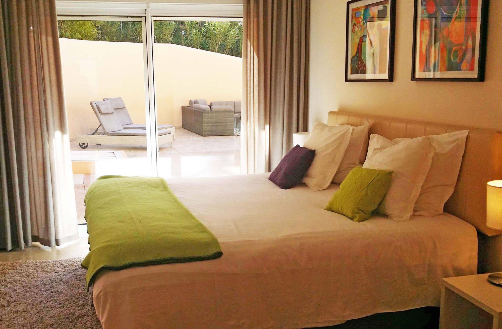 Aloha Hill Club Resort