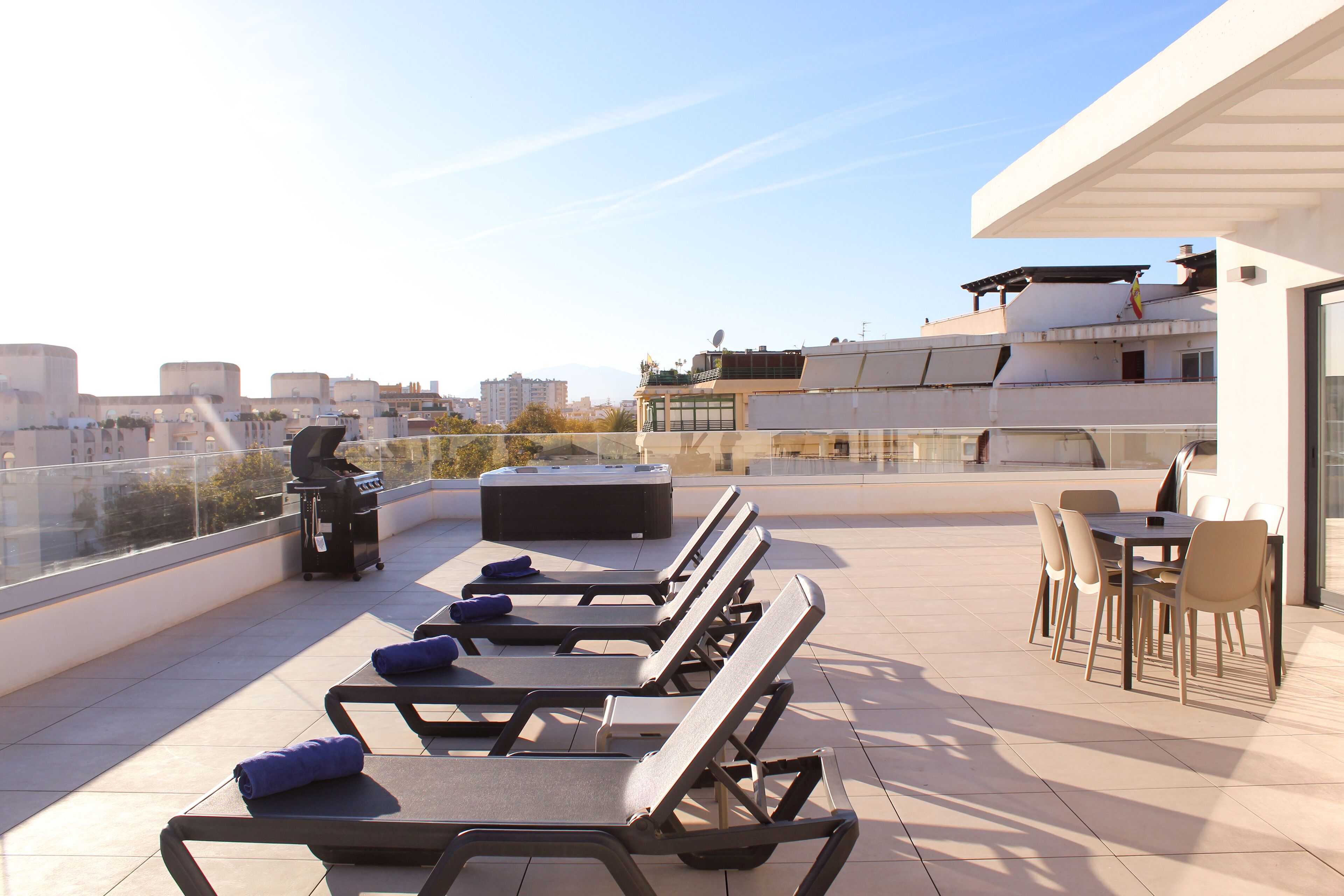 Aqua Apartments Bellamar