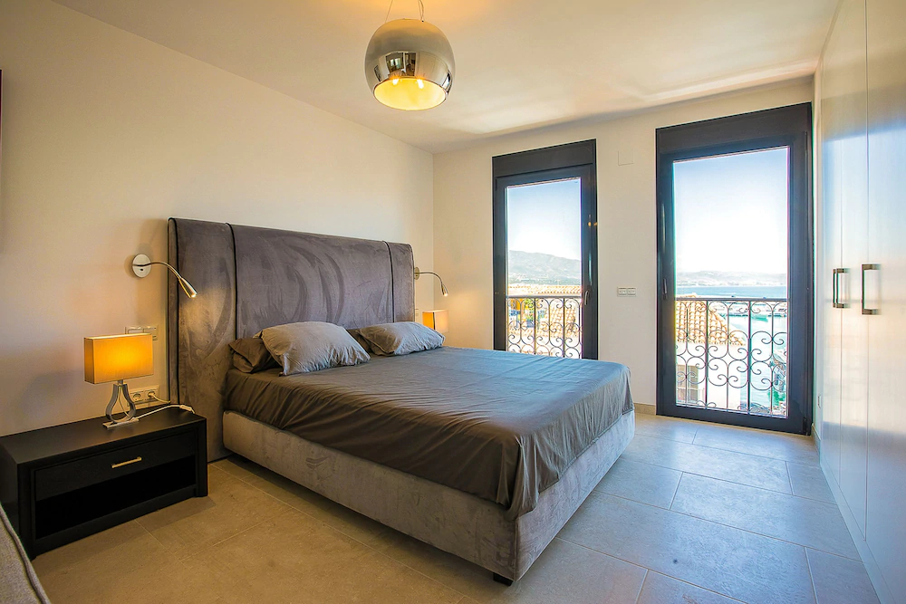 Benabola by OleHolidays