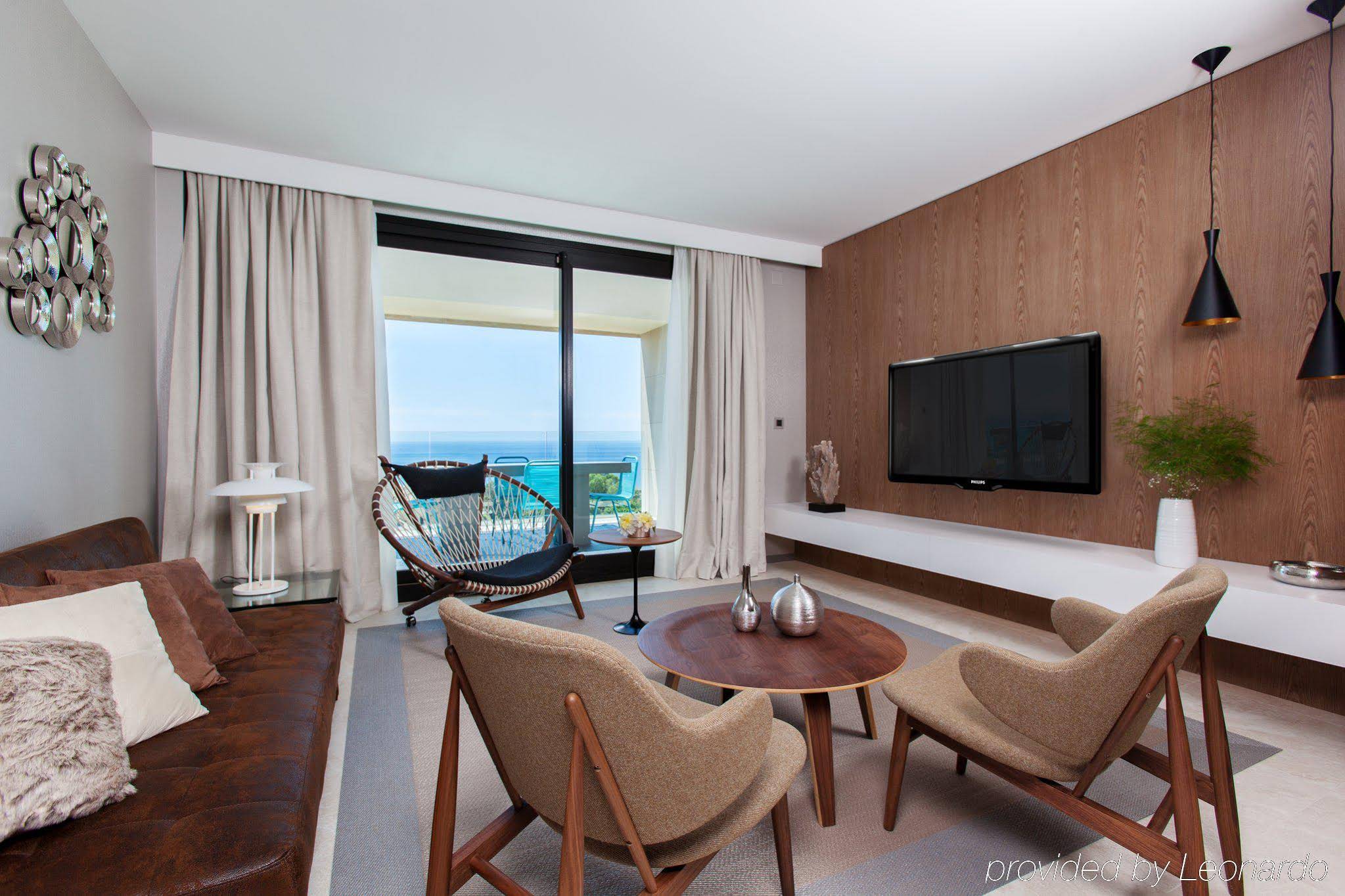 Don Carlos Resort